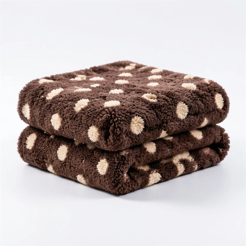Autumn Winter Retro Polka Dot Sherpa Fleece Blanket Autumn Winter Retro Polka Dot Sherpa Fleece Blanket