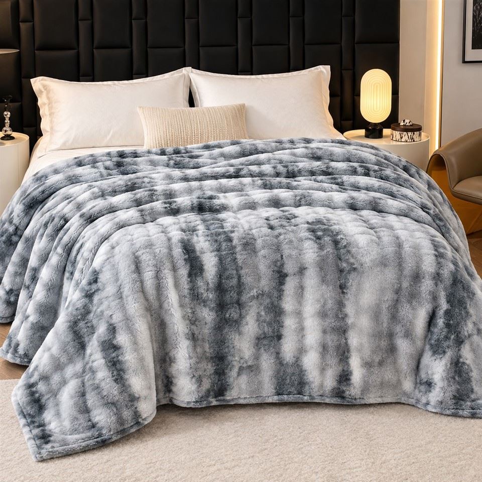Hot-Selling Ink Wash Printed Flannel Blanket Hot-Selling Ink Wash Printed Flannel Blanket